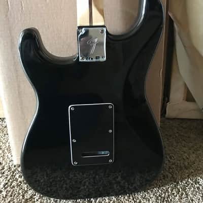 Fender Fender Player Stratocaster Maple Fingerboard Limited Edition Electric Guitar Black 2019 Black image 10