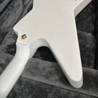 Epiphone Lzzy Hale Signature Explorer 2019 - Alpine White image 11