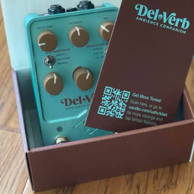 Universal Audio Del-Verb Ambience Companion 2023 - Present - Seafoam Green image 5