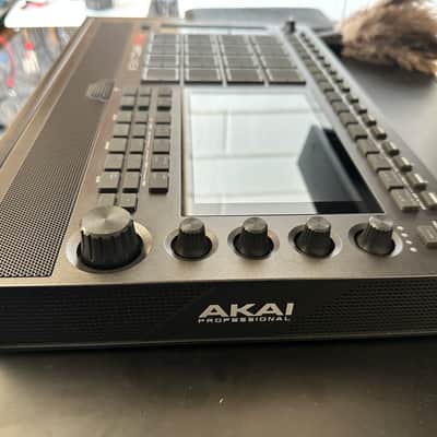 Akai MPC Live III Standalone Sampler / Sequencer 2025 - Present - Black image 2