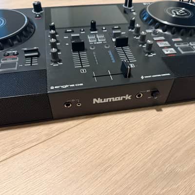 Numark Mixstream Pro+ 2-Channel Standalone Streaming DJ Console 2023 - Present - Black image 5