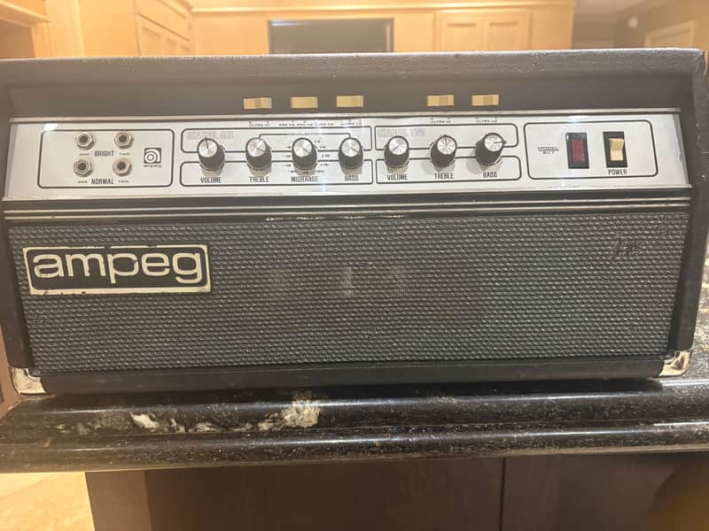 1970s Ampeg SVT Curved Line 300-Watt Bass Amplifier Head Black image 1