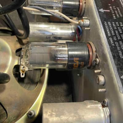1975 Fender Vibro Champ 6-Watt 1x8? Guitar Combo silverface image 16