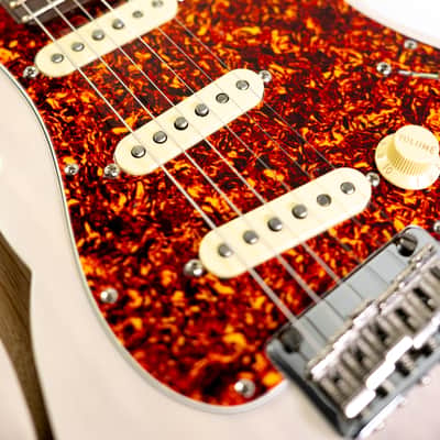 Fender American Professional II Stratocaster Thinline 2024 - Present - White Blonde image 5