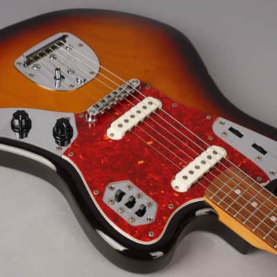 Fender Japan '62 Jaguar Reissue - 1998 - CIJ - Sunburst image 18