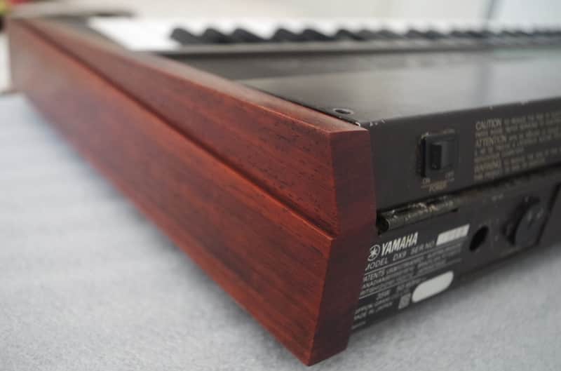 Wood ends for Yamaha DX7 DX9 synthesizer Side panels End caps Red Wood image 1