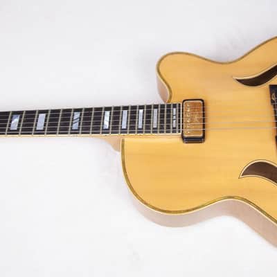 2001 HOFNER Jazzica Custom Archtop Guitar, Blonde Flamed Maple, w/Original Hofner Floating PUP, Hofner Hardshell Case image 3
