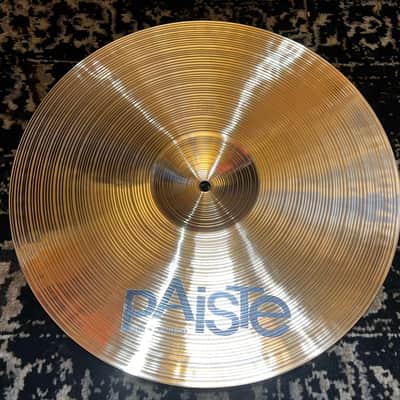 Paiste 16" Signature Fast Crash Cymbal - Traditional image 3