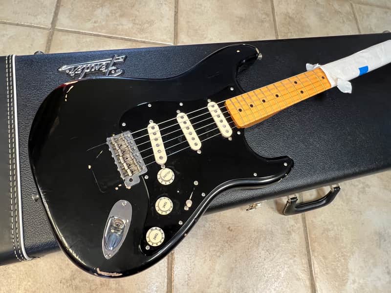 2008 Fender Custom Shop David Gilmour Stratocaster Relic Black image 1