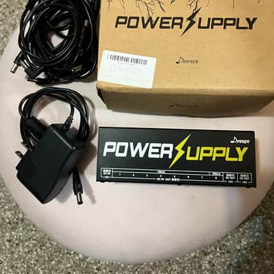 Donner DP-1 Power Supply Powers 10 Pedals image 2