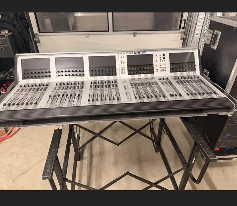 Soundcraft Vi6 (+Vi600 Upgrade) image 1