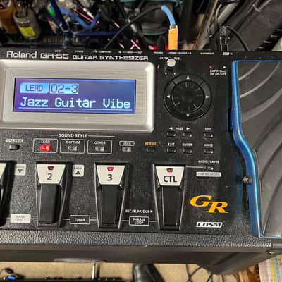 Roland GR-55GK Guitar Synth with GK-3 Pickup 2012 - Present - Black
