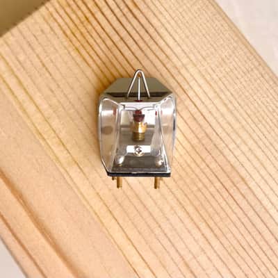 Rega Apheta 2 Low Output MC Phono Cartridge, Anodized aluminum body, Vital profile nude diamond Stylus on Aluminum Cantilever image 8