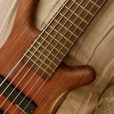 Warwick Corvette Pro 6 String, Active Pickups Bubinga image 3