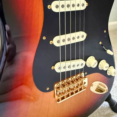 Fender Custom Shop American Custom Stratocaster 2025 - NOS Burst image 7