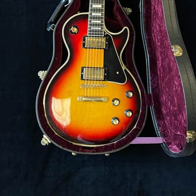 Gibson Custom Shop '68 Les Paul Custom Reissue - Tri-Burst - 2007 image 3