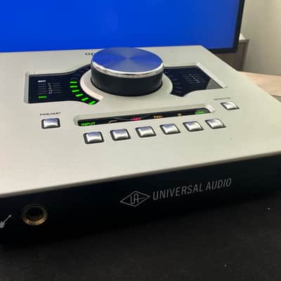 Universal Audio Apollo Twin DUO Thunderbolt Audio Interface + Beyerdynamic DT 990 Pro Limited Edition Headphones Bundle image 8