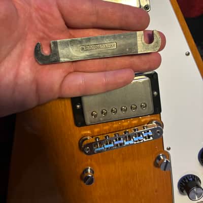 Gibson Flying V 2019 - 2023 - Antique Natural Custombuckers image 17