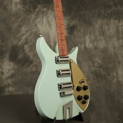 2006 Rickenbacker 350V63 pro refinish in BLUE BOY image 7