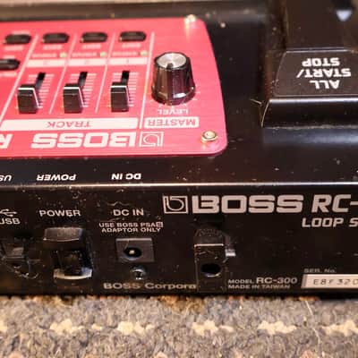 Boss RC-300 Loop Station 2011 - 2021 - Black / Red image 13