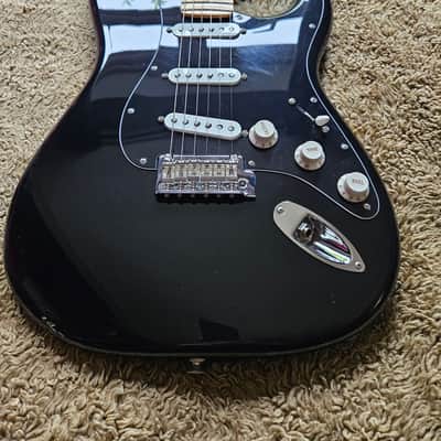 Fender FSR Special Edition Player Stratocaster with Maple Fretboard 2023 incl. Fender hardcase image 4