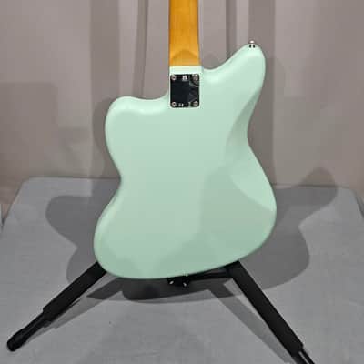 Fender Vintera '60s Jazzmaster Modified with Pau Ferro Fretboard 2019 - 2023 - Surf Green image 9