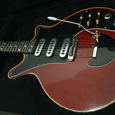 Guild BM01 Brian May Signature 1993 - Red image 3