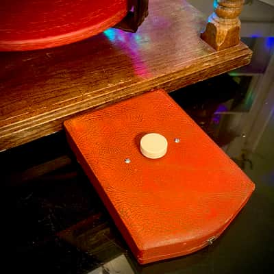 Rotary Connection  VIBRA-TABLE! Rotary / Leslie guitar speaker cabinet / side table! 12” 16 ohm 70 watt speaker. One of a kind  2026 - Wood image 15