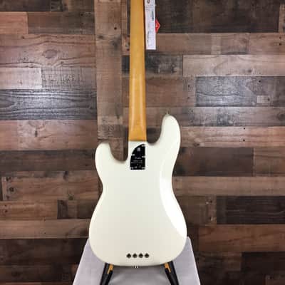 Fender Am Pro II Precision Bass, Olympic White, Hard Case, Free Ship, 483 image 12
