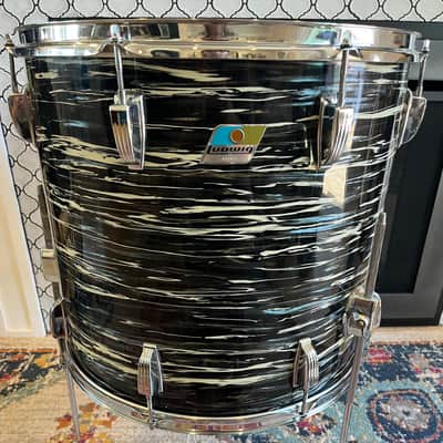 Ludwig No. 952 Classic 16x18" Floor Tom (3-Ply) with Pointed Blue/Olive Badge 1969 - 1976 - Oyster Black Pearl image 1