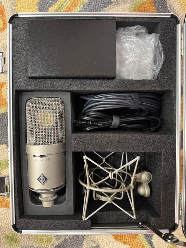 Neumann M 149 Large Diaphragm Multipattern Tube Condenser Microphone 1999 - Present - Nickel image 1