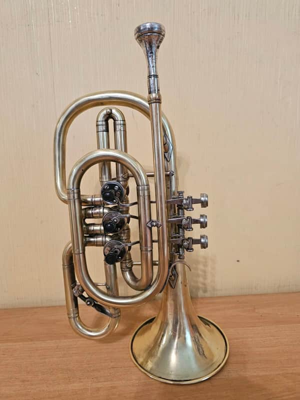 Soviet Trumpet Cornet USSR Leningrad Musical Wind Instrument Horn Vintage and Rare Bild 1