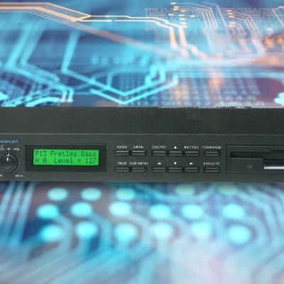 Roland S-330 Digital Sampler 1987 - 1988 - Black