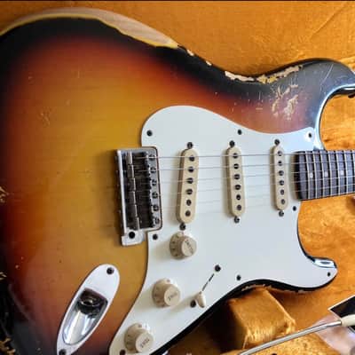 Fender 1959 Custom Shop Stratocaster 2010 - Heavy Relic Sunburst image 4