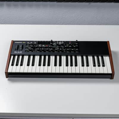 Dave Smith Instruments Mopho SE 2014-2016 - black image 3