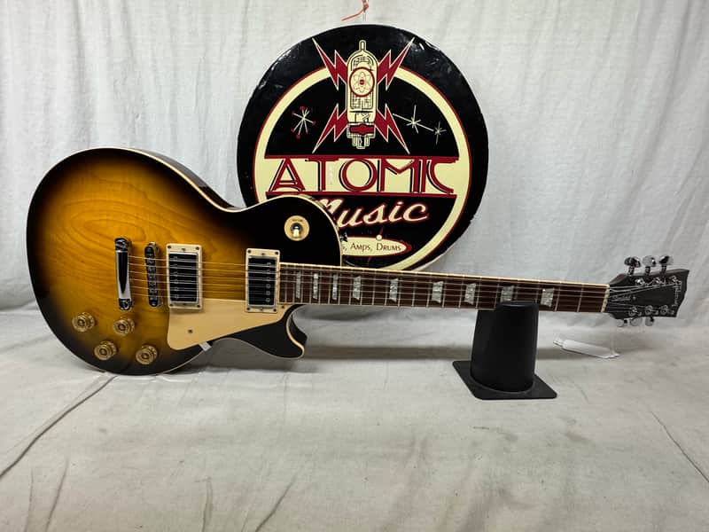 Gibson Les Paul Standard Guitar with generic case 1999 image 1