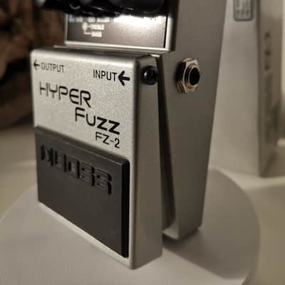 Near mint Boss FZ-2 Hyper Fuzz (Silver Label) 1993 - 1997 - Silver image 15