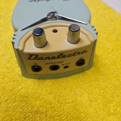 Danelectro Cool cat stereo chorus pedal image 4