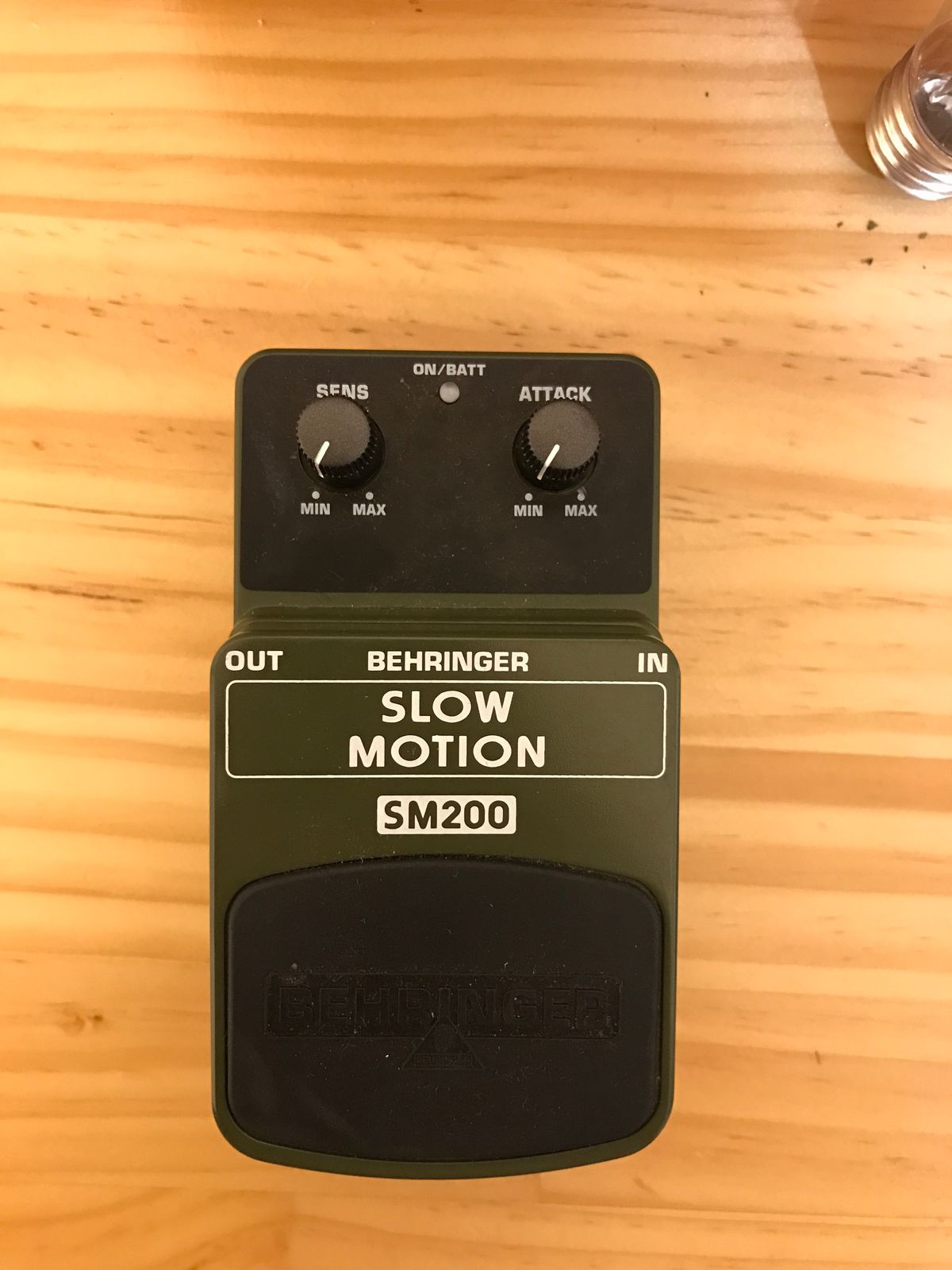 Behringer SM200 Slow Motion | Reverb