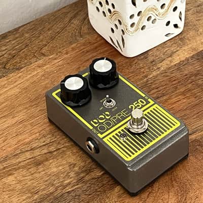 DOD Overdrive Preamp 250-X 2025 - Present - Grey / Yellow image 5