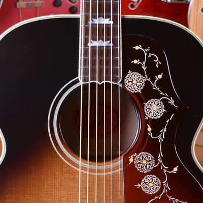 Gibson Custom Historic 1957 SJ-200 Vintage Sunburst image 13