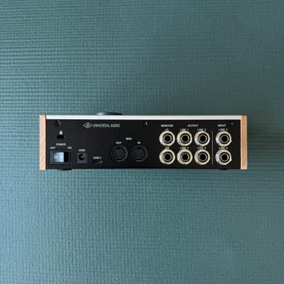 Universal Audio Volt 476 USB-C Audio Interface 2021 - Present - Tan / Gray image 4