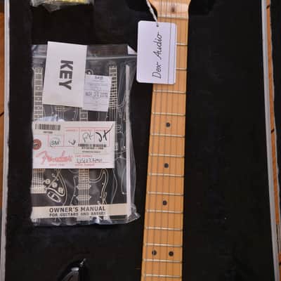 Fender American Standard Stratocaster HSS with Maple Fretboard 2010 - 3-Colour Sunburst image 16