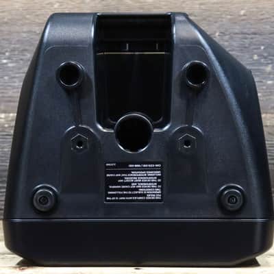 Yamaha DBR10 - 2-Way Bi-Amp Bass-Reflex Type 10" Portable Powered Loudspeaker image 8
