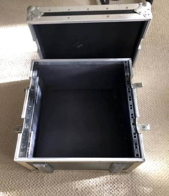 Professional transport case ABS UK - flight case image 1
