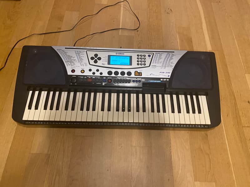 Yamaha PSR 340 keyboard synth | Reverb Canada