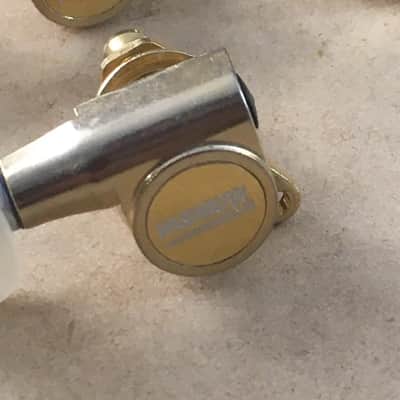 5 Washburn Martin Style Electric Acoustic Guitar Tuners 3x3 Aged Gold Wilkinson image 6