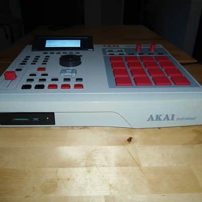 Custom Akai MPC 2000XL w/Red LEDs & PADs 1GB SCSI SD drive 32MB RAM image 7