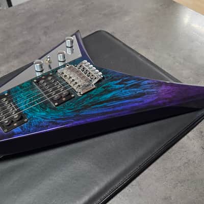 Jackson RR3 Randy Rhoads Pro EERIE DESS SWIRL MIJ Japan Offset Flying V with USA Custom Shop SKB Flight Case image 9