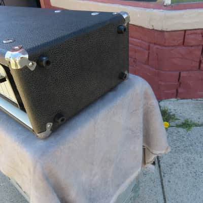 ACOUSTIC 1981 BASS HEAD MODEL 320 1 OWNER near MINT w/ MANUAL-FOOTSWITCH-WARRANTY AMAZING!! image 6